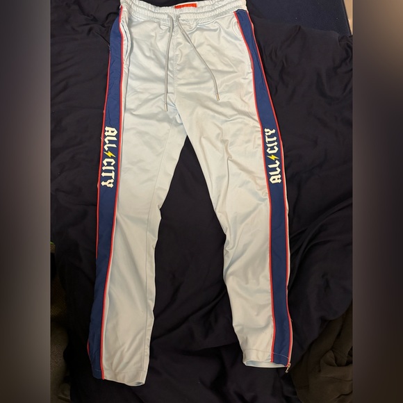 Just don all city joggers - Picture 1 of 4